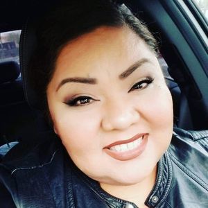 Meet your Posher, Candy